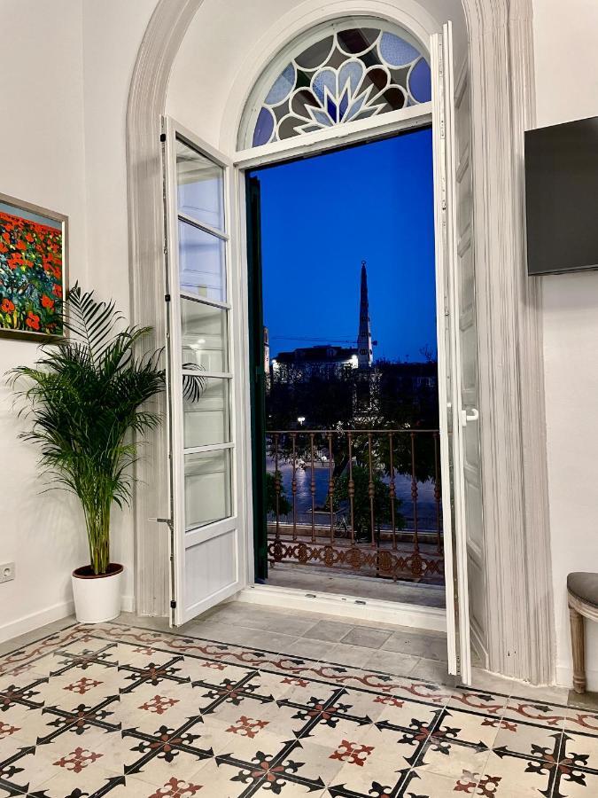 Picasso'S Deluxe Puerta Verde مالقة المظهر الخارجي الصورة